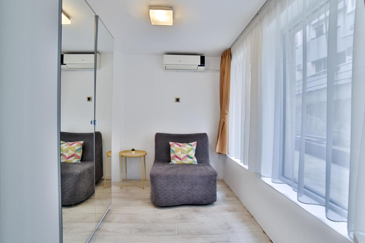 Garni House 46 Plus Belgrade Exterior photo
