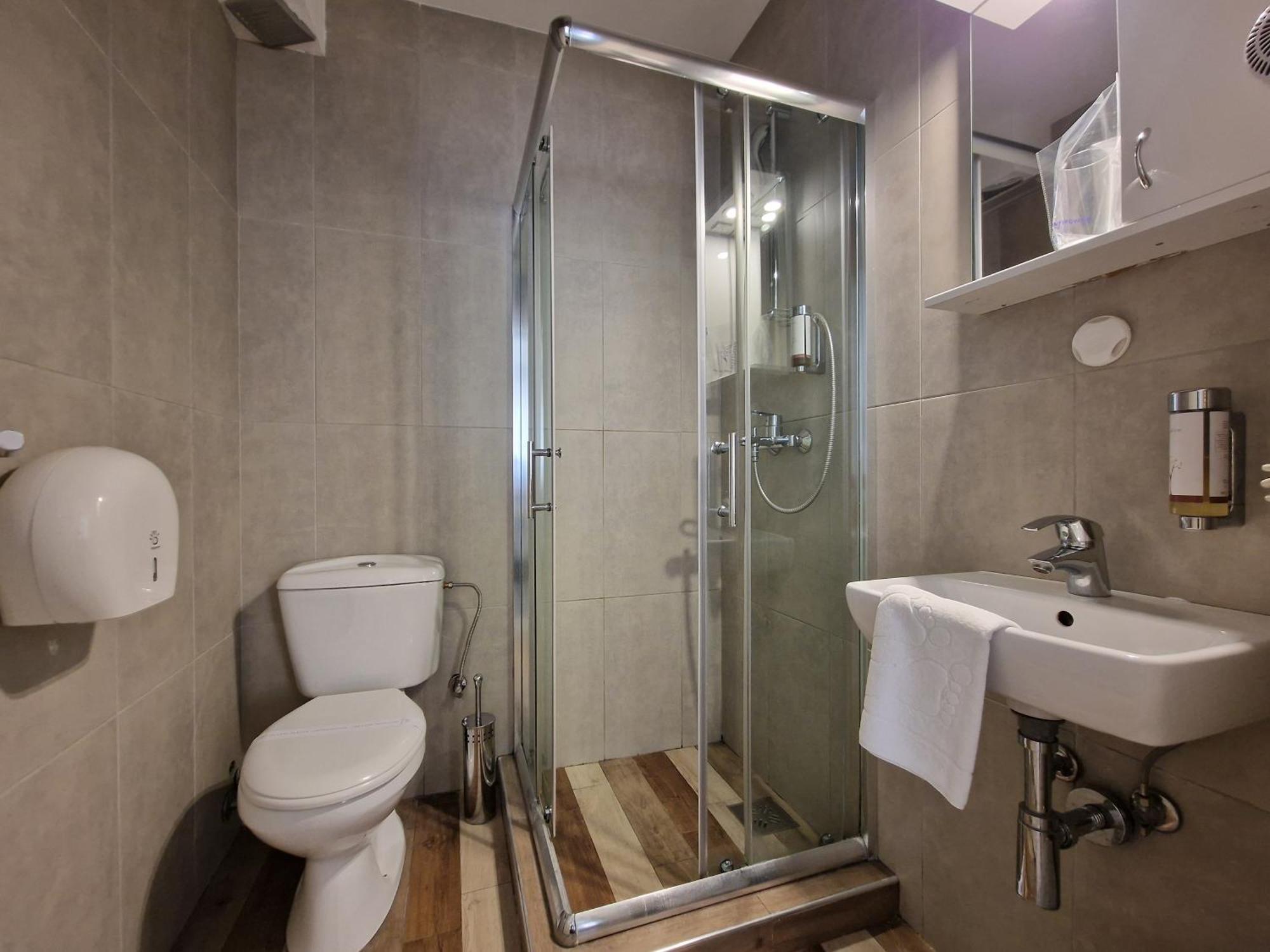 Garni House 46 Plus Belgrade Exterior photo